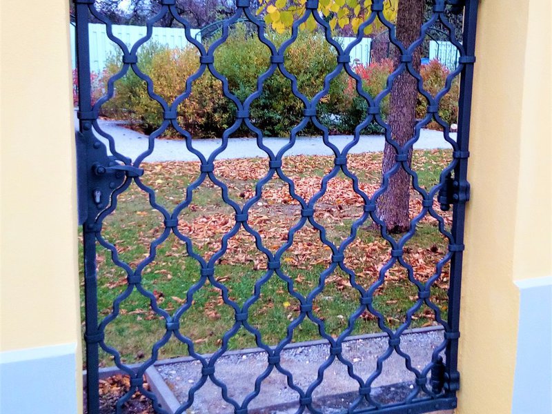 Brány, mříže, mřížky  - Brána do Borůvkové zahrady
